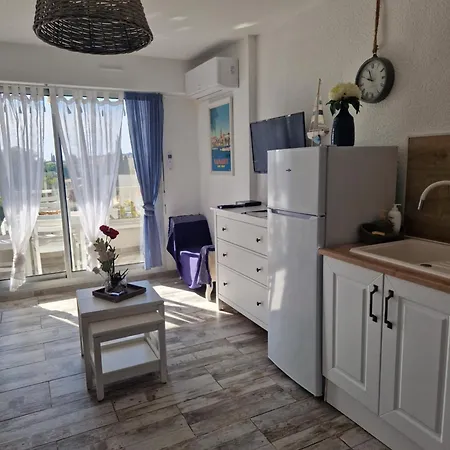 Apartment Sur Mer,soleil Et Douceur Ii *